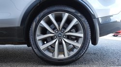 2025 (75) LAND ROVER DISCOVERY 3.0 D350 Dynamic SE 5dr Auto 5972024