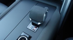 2025 (75) LAND ROVER DISCOVERY 3.0 D350 Dynamic SE 5dr Auto 5972009