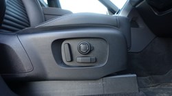 2025 (75) LAND ROVER DISCOVERY 3.0 D350 Dynamic SE 5dr Auto 5972045