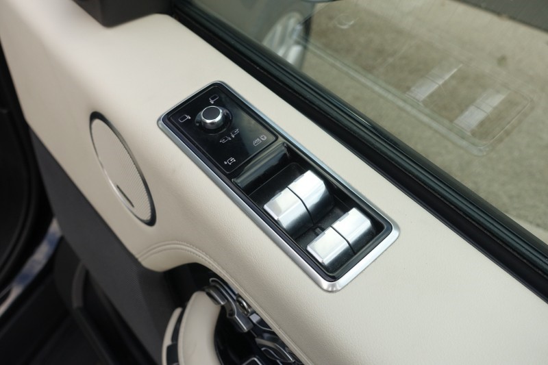 2021 (71) LAND ROVER RANGE ROVER 3.0 D300 Westminster 4dr Auto 5980703