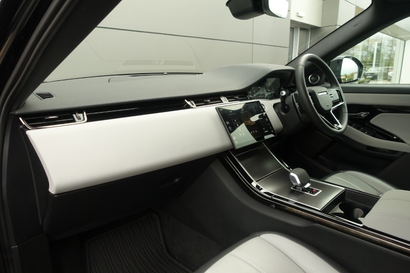 2026 (75) LAND ROVER RANGE ROVER EVOQUE 2.0 D200 Dynamic SE 5dr Auto 5979102