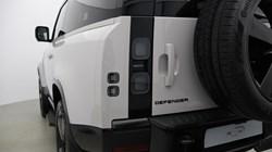 LAND ROVER DEFENDER 3.0 D250 X-Dynamic SE 90 3dr Auto 5108508