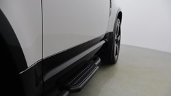 LAND ROVER DEFENDER 3.0 D250 X-Dynamic SE 90 3dr Auto 5108520