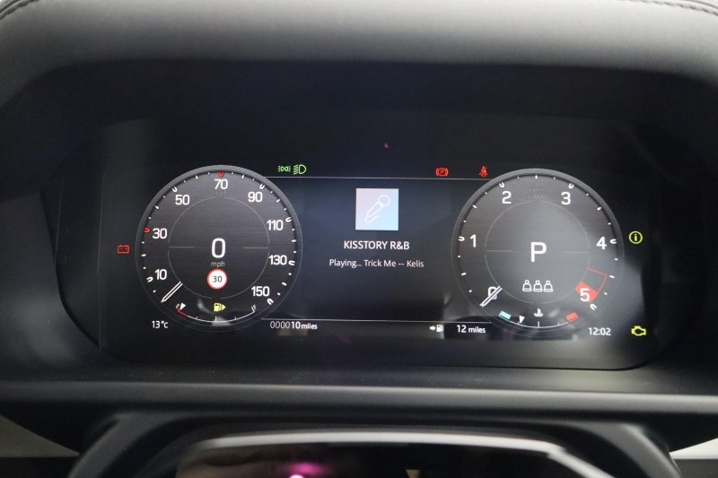  LAND ROVER DEFENDER 3.0 D250 X-Dynamic SE 90 3dr Auto 5108552