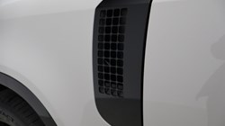 LAND ROVER DEFENDER 3.0 D250 X-Dynamic SE 90 3dr Auto 5108531