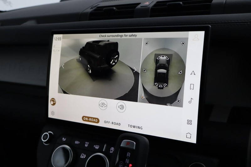  LAND ROVER DEFENDER 3.0 D250 X-Dynamic SE 90 3dr Auto 5108554