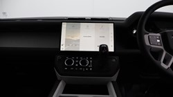LAND ROVER DEFENDER 3.0 D250 X-Dynamic SE 90 3dr Auto 5108546