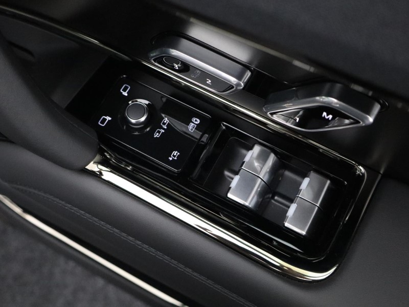  LAND ROVER RANGE ROVER SPORT 4.4 P635 V8 SV Edition One 5dr Auto [Gloss] 3368928