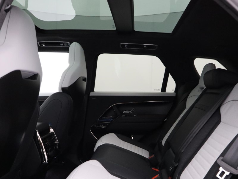 LAND ROVER RANGE ROVER SPORT 4.4 P635 V8 SV Edition One 5dr Auto [Gloss] 3368923
