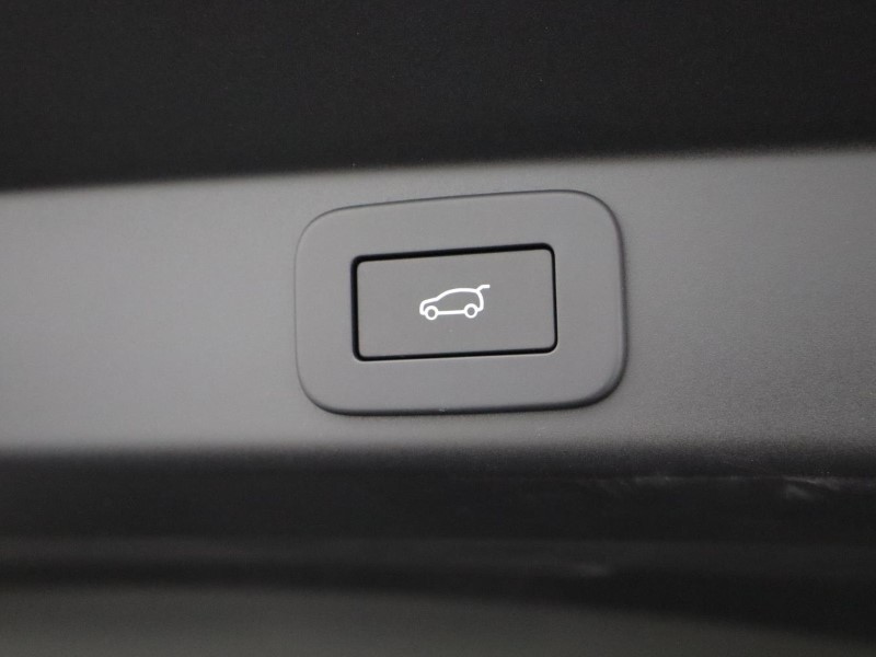  LAND ROVER RANGE ROVER SPORT 4.4 P635 V8 SV Edition One 5dr Auto [Gloss] 3368961