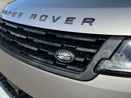  LAND ROVER RANGE ROVER SPORT 4.4 P635 V8 SV Edition One 5dr Auto [Gloss]