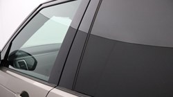 LAND ROVER COMMERCIAL DISCOVERY 3.0 D300 Dynamic HSE Commercial Auto 3444211