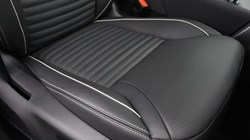 LAND ROVER COMMERCIAL DISCOVERY 3.0 D300 Dynamic HSE Commercial Auto 3444191