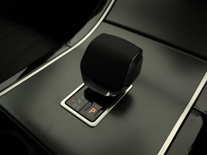 2025 (25) LAND ROVER RANGE ROVER EVOQUE 2.0 D200 Dynamic SE 5dr Auto 3716760