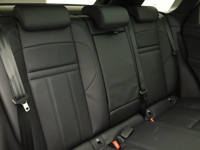 2025 (25) LAND ROVER RANGE ROVER EVOQUE 2.0 D200 Dynamic SE 5dr Auto 3716763