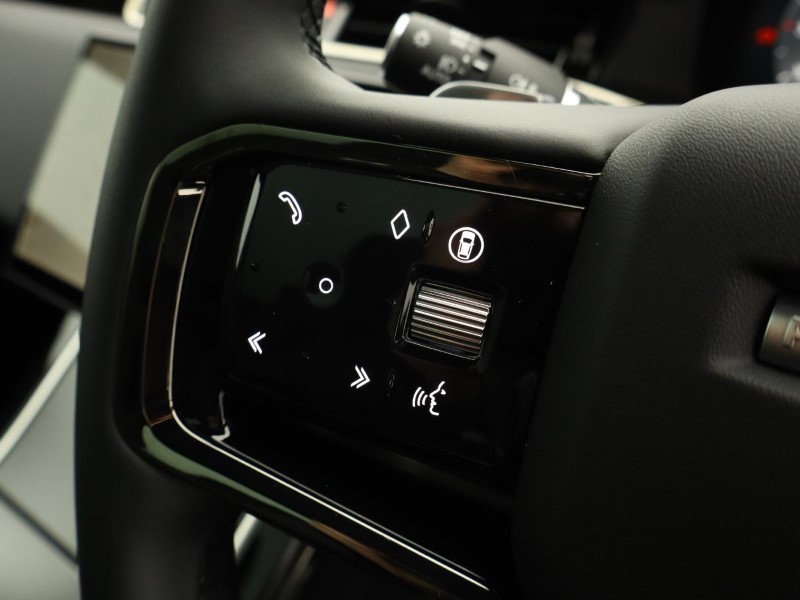 2025 (25) LAND ROVER RANGE ROVER EVOQUE 2.0 D200 Dynamic SE 5dr Auto 3716750