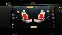 2025 (25) LAND ROVER RANGE ROVER EVOQUE 2.0 D200 Dynamic SE 5dr Auto 3716756