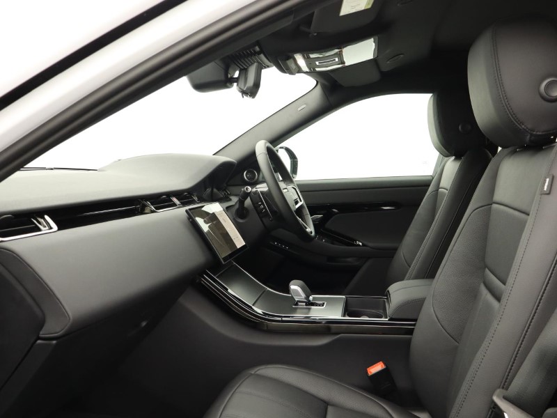 2025 (25) LAND ROVER RANGE ROVER EVOQUE 2.0 D200 Dynamic SE 5dr Auto 3716741