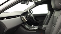 2025 (25) LAND ROVER RANGE ROVER EVOQUE 2.0 D200 Dynamic SE 5dr Auto 3716741