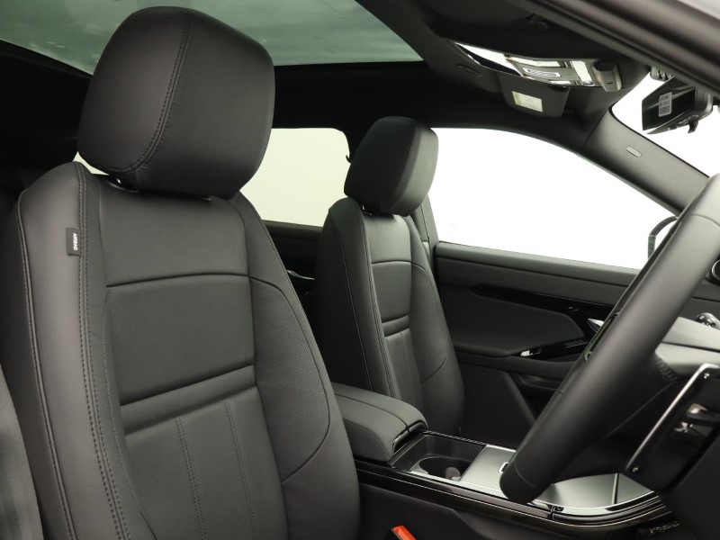 2025 (25) LAND ROVER RANGE ROVER EVOQUE 2.0 D200 Dynamic SE 5dr Auto 3716749