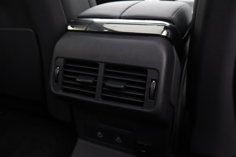  LAND ROVER RANGE ROVER VELAR 2.0 D200 MHEV Dynamic SE 5dr Auto 3881233