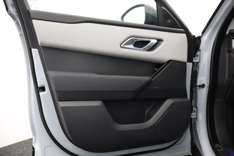  LAND ROVER RANGE ROVER VELAR 2.0 D200 MHEV Dynamic SE 5dr Auto 3881216