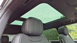 LAND ROVER RANGE ROVER SPORT 3.0 D300 SE 5dr Auto 4389230