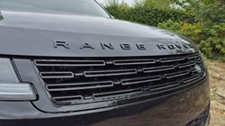 LAND ROVER RANGE ROVER SPORT 3.0 D300 SE 5dr Auto 4389228