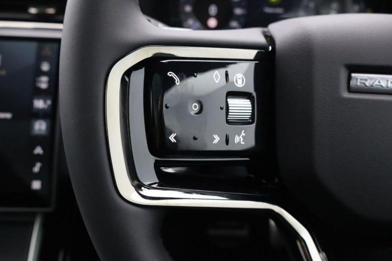 2025 (25) LAND ROVER RANGE ROVER EVOQUE 1.5 P270e Dynamic SE 5dr Auto 4119632