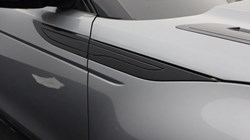 2025 (25) LAND ROVER RANGE ROVER EVOQUE 1.5 P270e Dynamic SE 5dr Auto 4119649