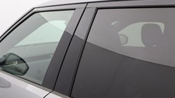 2025 (25) LAND ROVER RANGE ROVER EVOQUE 1.5 P270e Dynamic SE 5dr Auto 4119643