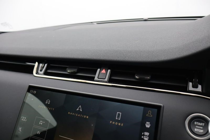 2025 (25) LAND ROVER RANGE ROVER EVOQUE 1.5 P270e Dynamic SE 5dr Auto 4119631