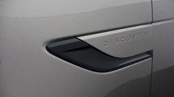 LAND ROVER DISCOVERY 3.0 D350 Dynamic SE 5dr Auto 4581803