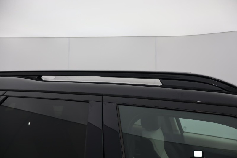  LAND ROVER DISCOVERY 3.0 D350 Dynamic SE 5dr Auto 4581854