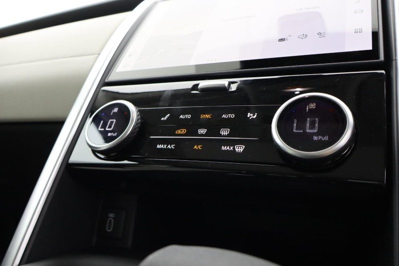  LAND ROVER DISCOVERY 3.0 D350 Dynamic SE 5dr Auto 4581815