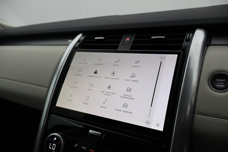  LAND ROVER DISCOVERY 3.0 D350 Dynamic SE 5dr Auto 4581819