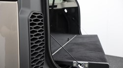 LAND ROVER DISCOVERY 3.0 D350 Dynamic SE 5dr Auto 4581784