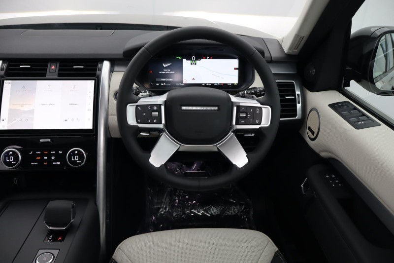  LAND ROVER DISCOVERY 3.0 D350 Dynamic SE 5dr Auto 4581837