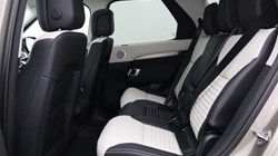 LAND ROVER DISCOVERY 3.0 D350 Dynamic SE 5dr Auto 4581833