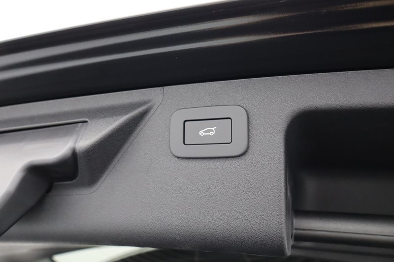  LAND ROVER DISCOVERY SPORT 1.5 P270e Dynamic SE 5dr Auto [5 Seat] 4598041