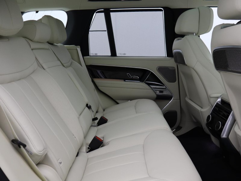  LAND ROVER RANGE ROVER 4.4 P530 V8 Autobiography 4dr Auto 4710355