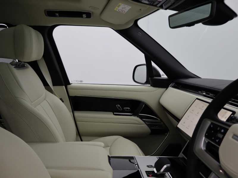  LAND ROVER RANGE ROVER 4.4 P530 V8 Autobiography 4dr Auto 4710391