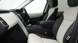 LAND ROVER DISCOVERY 3.0 D350 Dynamic HSE 5dr Auto 4668094