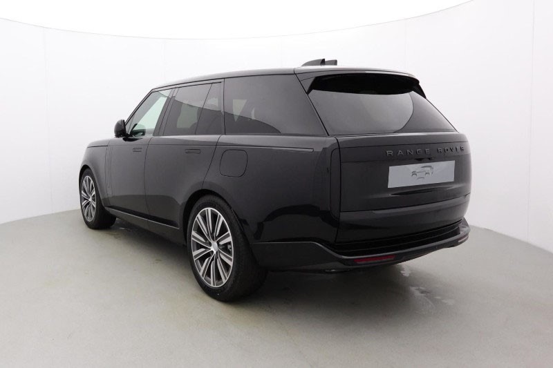  LAND ROVER RANGE ROVER 3.0 P460e HSE 4dr Auto