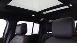 LAND ROVER DEFENDER 3.0 D250 X-Dynamic SE 110 5dr Auto 4632531