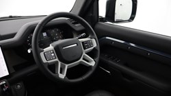 LAND ROVER DEFENDER 3.0 D250 X-Dynamic SE 110 5dr Auto 4632569
