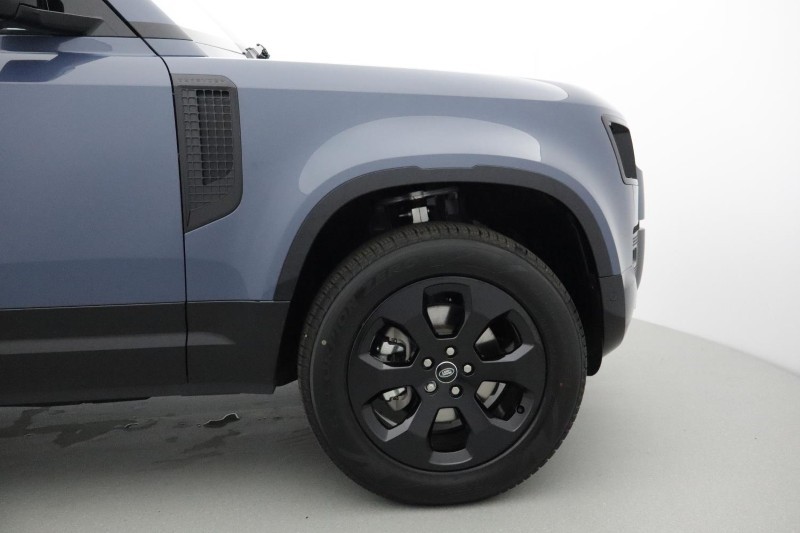  LAND ROVER DEFENDER 3.0 D250 X-Dynamic SE 110 5dr Auto 4632592