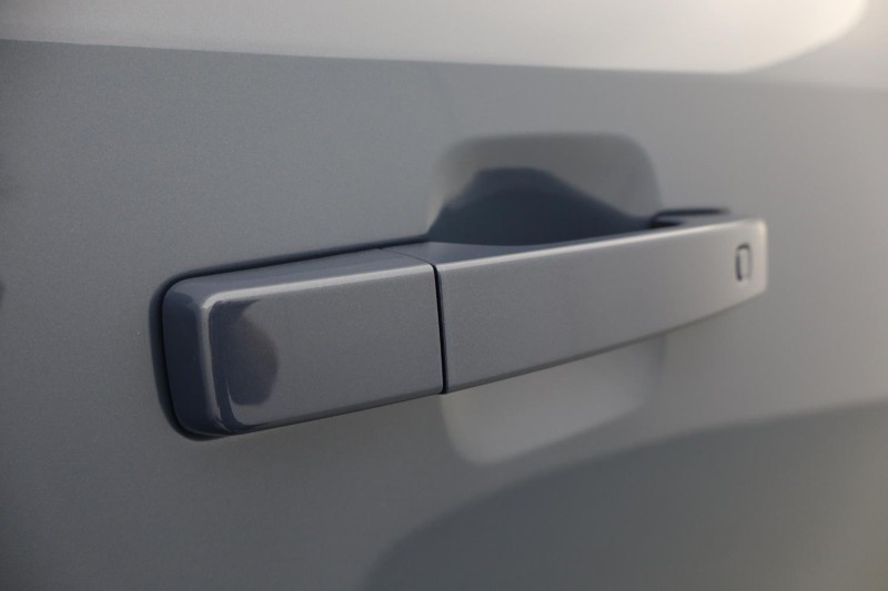  LAND ROVER DEFENDER 3.0 D250 X-Dynamic SE 110 5dr Auto 4632573