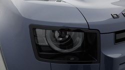 LAND ROVER DEFENDER 3.0 D250 X-Dynamic SE 110 5dr Auto 4632596