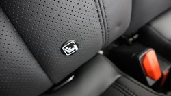 LAND ROVER DEFENDER 3.0 D250 X-Dynamic SE 110 5dr Auto 4632560